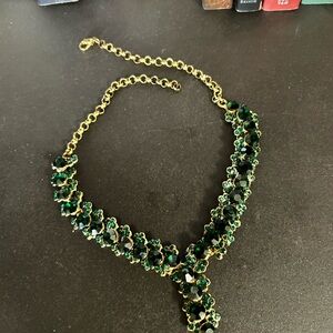 Elegant Green and Gold Necklace